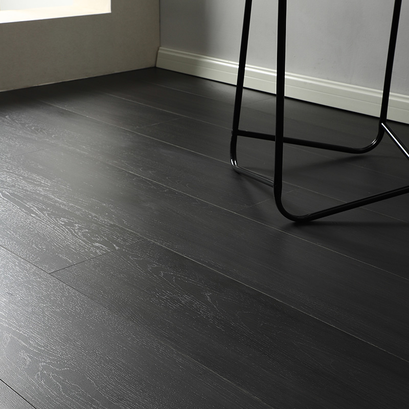 侘寂风深色民宿家用黑灰色纯黑纯白胡桃色新三层实木多层木质地板