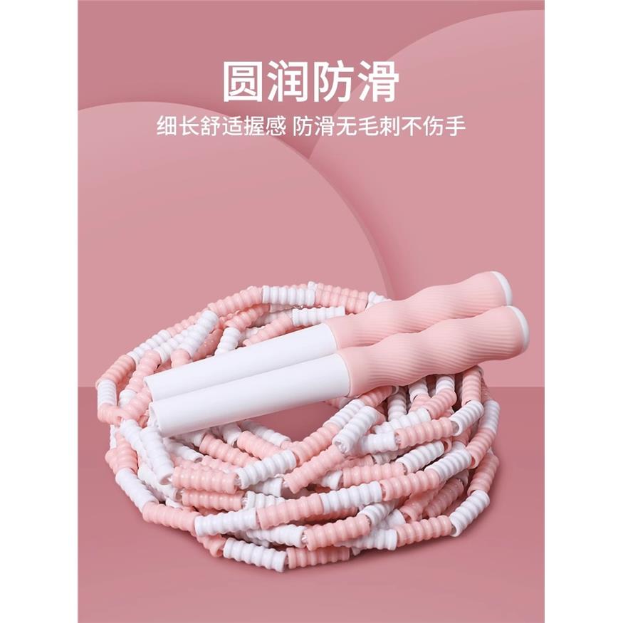 竹节长绳多人跳学生比赛