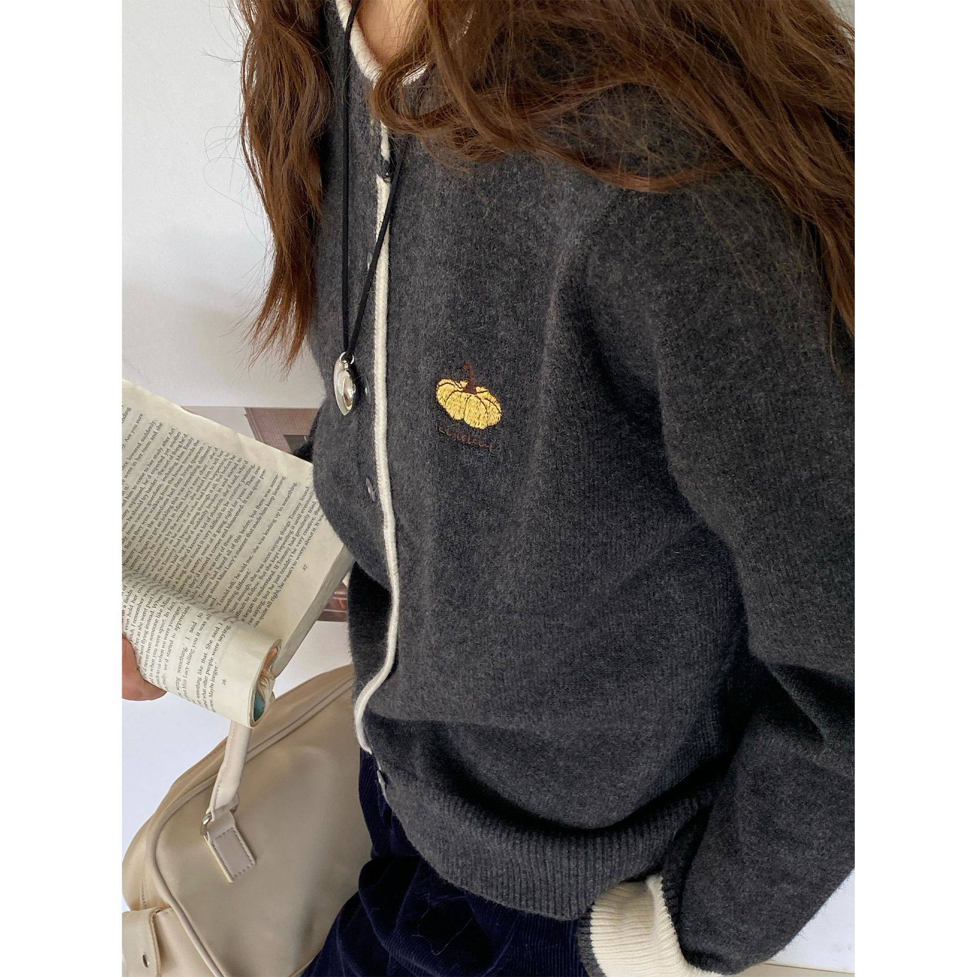 初秋慵懒风韩系清新感南瓜刺绣针织开衫女撞色圆领毛衣外套ZEZ10,女装/女士精品,毛针织衫,淘宝优惠券,粉丝福利购,淘宝优惠卷