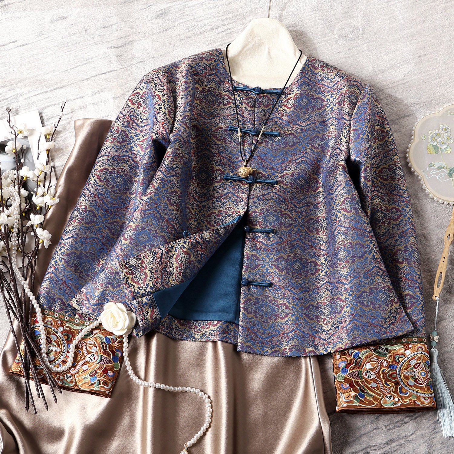 南油高端重磅真丝宋锦苗绣新中式国风外套2026新款时尚宽松上衣女