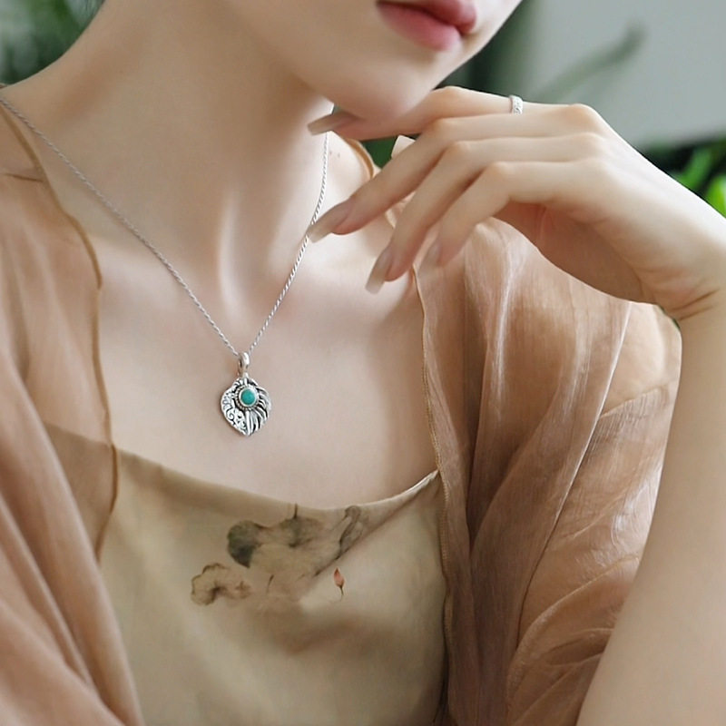 S925银天然绿松石吊坠项链女款小众设计感复古民族风新中式锁骨链