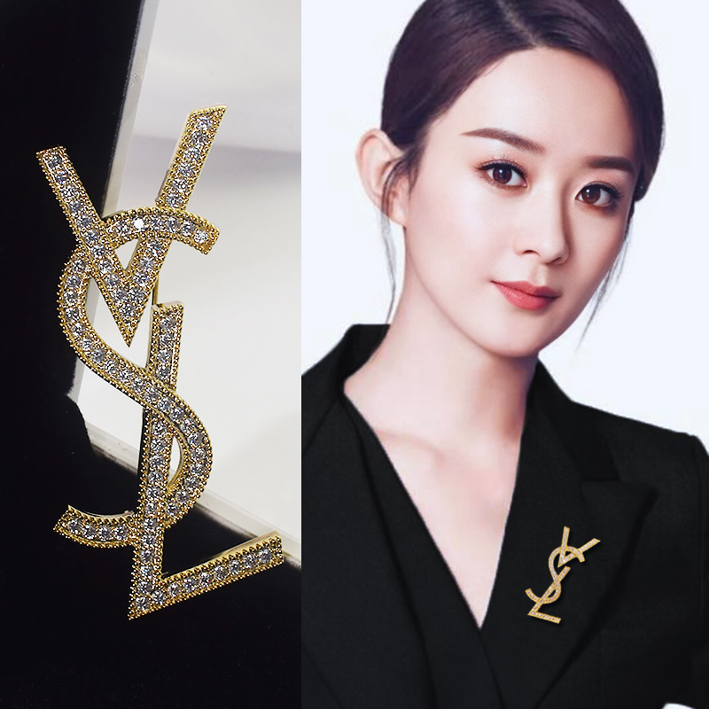 金色字母胸针高档女款