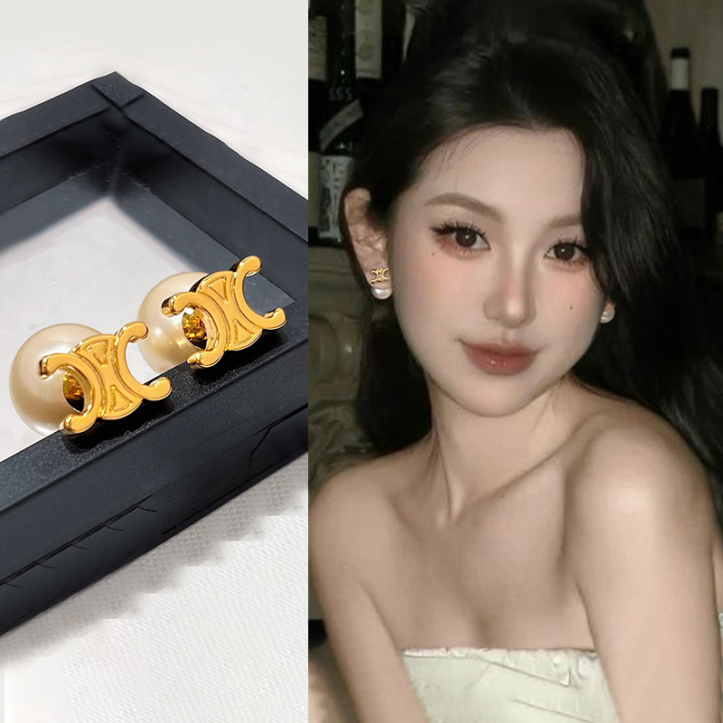 法式高级感珍珠耳钉女士