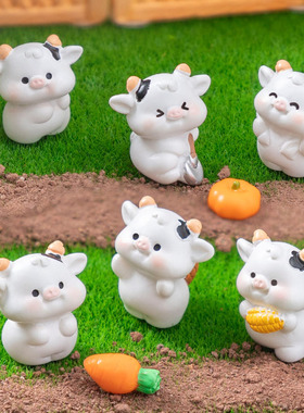 微景观创意卡通小牛摆件桌面装饰迷你树脂种地奶牛可爱小动物摆设
