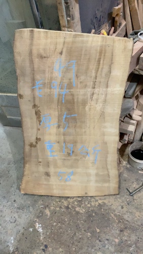 香樟木板，长94厘米，宽48厘米左右，厚5厘米，毛料发货，1