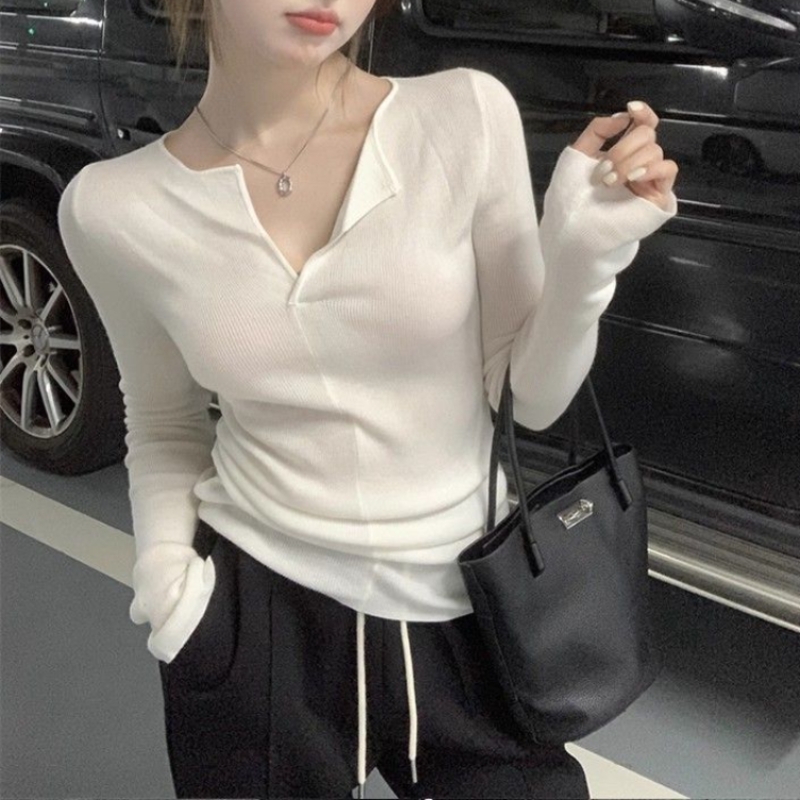 温柔风V领羊绒衫女长袖秋冬新款