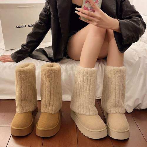 35-43 大码女鞋41宽脚肥脚毛毛厚底雪地靴冬季加绒加厚中筒棉靴42