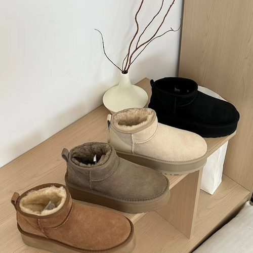 河南桑坡村雪地靴羊皮毛一体厚底迷你同款增高保暖女东北冬季款