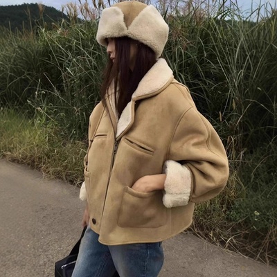 BREATHE家冬款仿皮毛一体夹克女