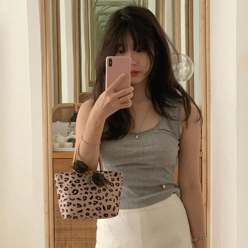 overdueflair纯色蕾丝吊带背心女