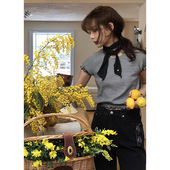 韩国东大门纯色条纹圆领木耳边刺绣短袖 The Barnnet现25夏款 T恤女