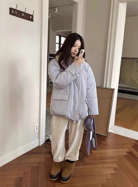 现货 韩系羊羔毛翻领羽绒服女2025冬季宽松蓬松保暖防风外套erume