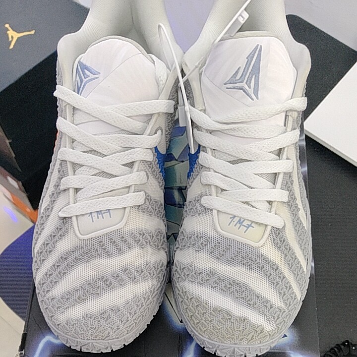 Nike Ja 3 莫兰特3 篮球鞋 HF2794-100 M广东BB仓下单请看详情页C