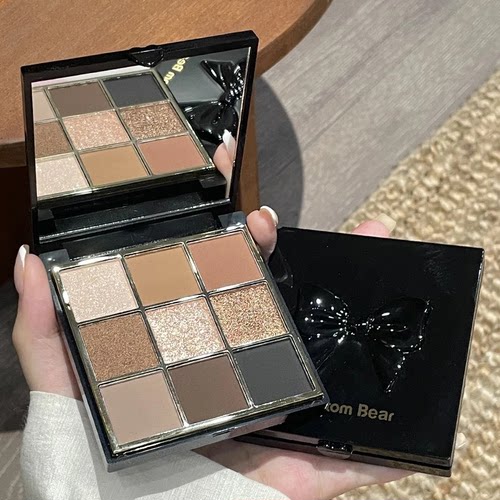 幻影小熊九色眼影盘巧克力大地色珠光哑光闪粉化妆品便携闪钻轻奢