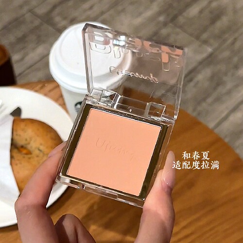UJUMP · 黄黑皮奶杏色腮红白开水裸妆感显气色自然低饱和透明感