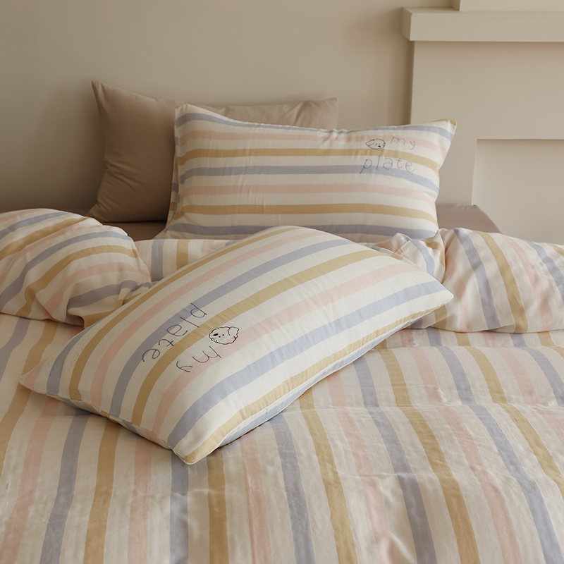 简约条纹刺绣全棉双层纱四件套
