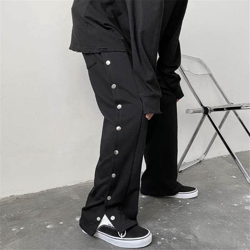 2024简约运动侧边纽扣开叉直筒宽松休闲裤潮街风排扣长裤子男