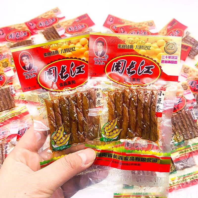 周长江小豆条辣条儿时怀旧酒鬼豆b筋麻辣豆卷校园5毛钱零食小吃