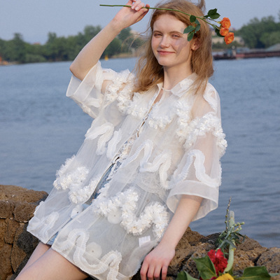 星山袋白色网纱花边很仙的衬衫