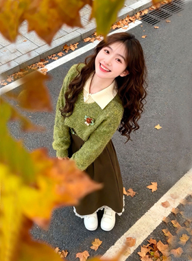 2025法式复古毛衣套装女冬季polo领背心绿色针织衫两件套