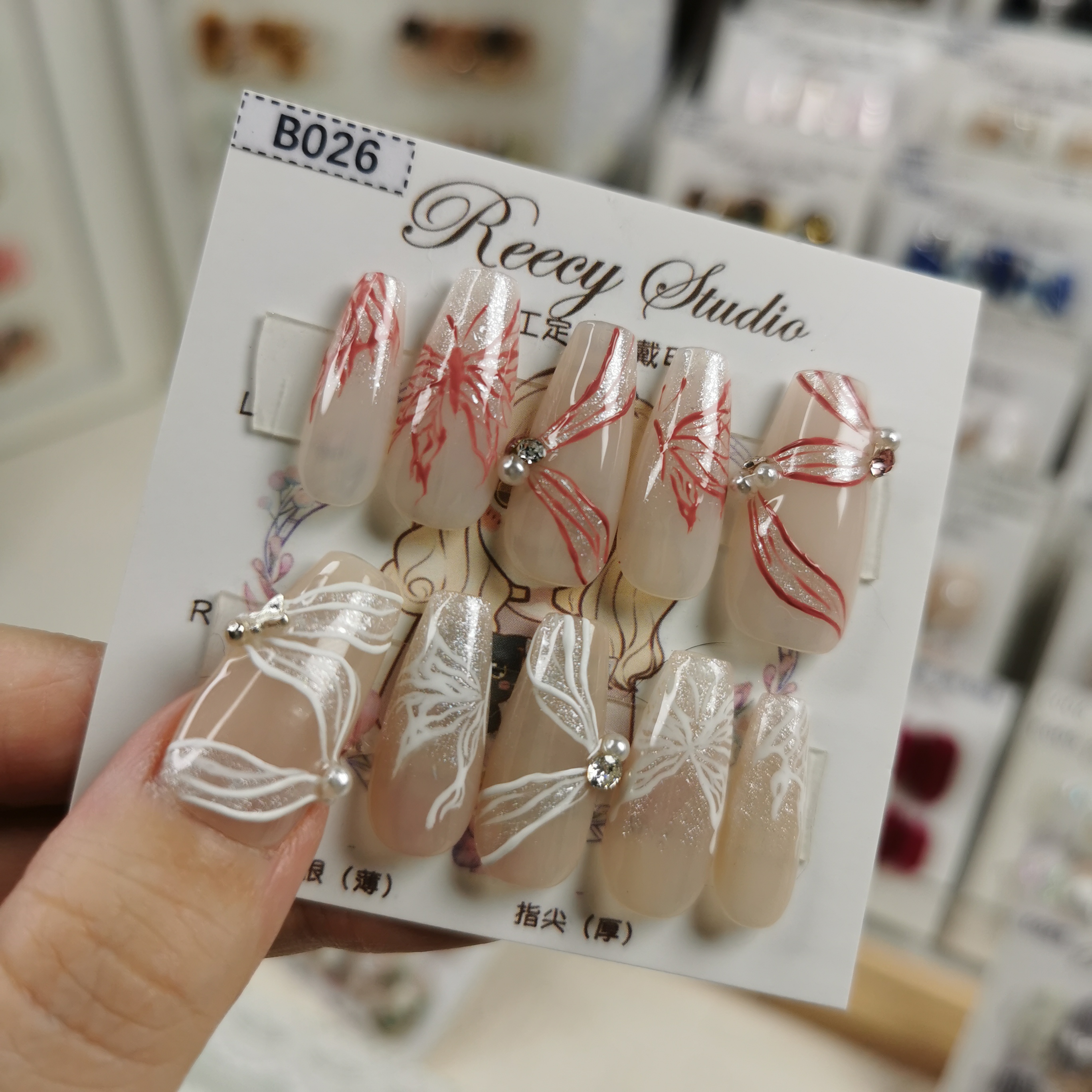 【Reecy手工穿戴甲】B026 手绘线条蝴蝶堆钻手工穿戴甲