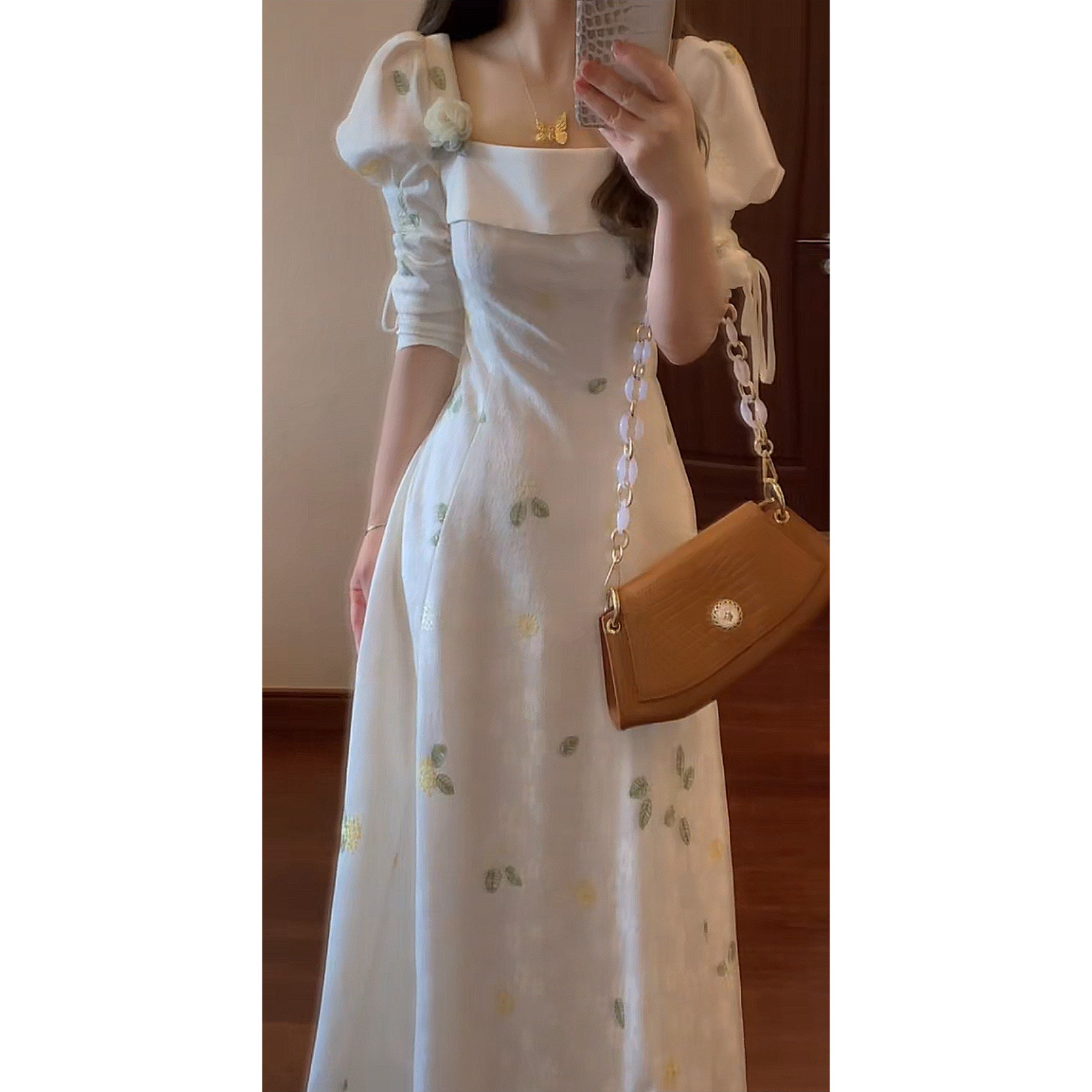 实拍绿色云花好月圆复古法式浪漫方领羊腿袖碎花轻婚纱白色连衣裙