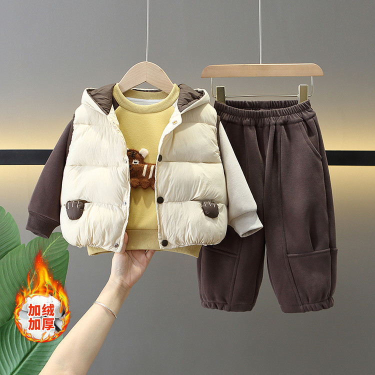 男童2025新款加绒套装宝宝冬装马甲三件套加厚儿童时髦冬天衣服潮