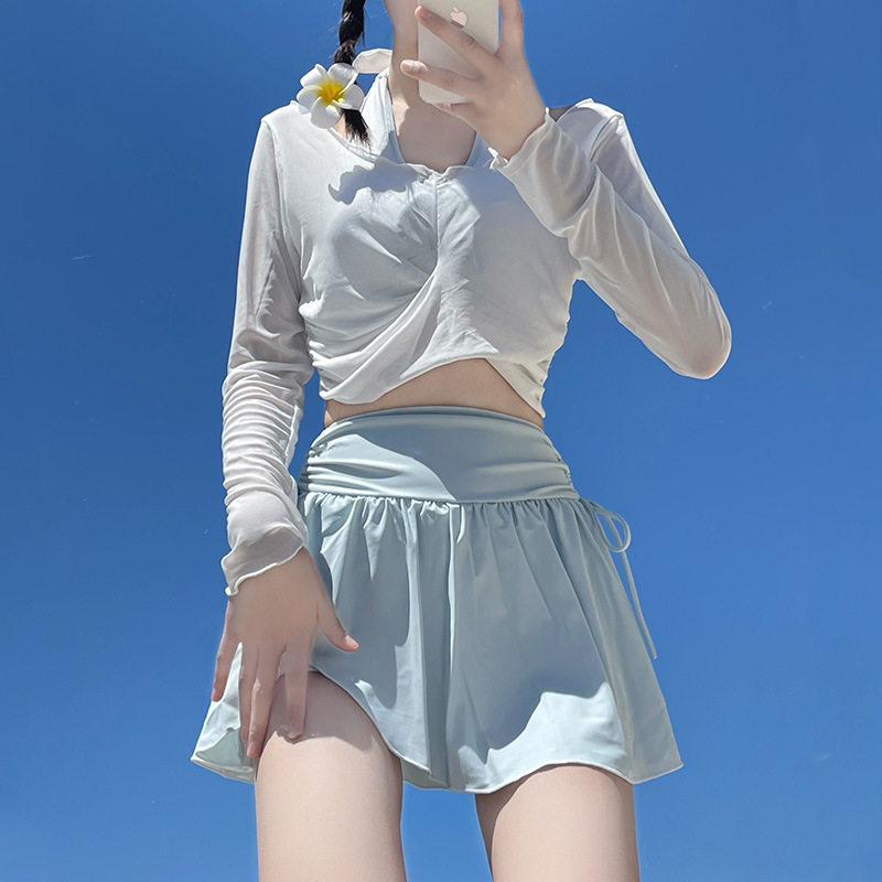 2025新款泳衣女学生分体运动长袖纯欲气质镂空高腰显瘦罩衫防走光