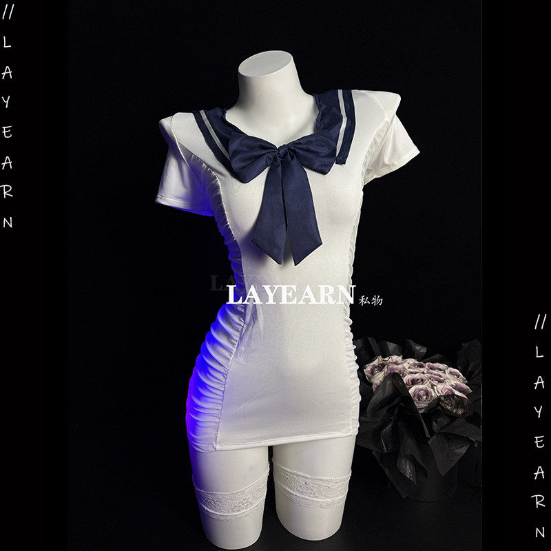 敢爱【课后游戏】性感纯欲JK制服镂空露背蕾丝包臀裙透视校