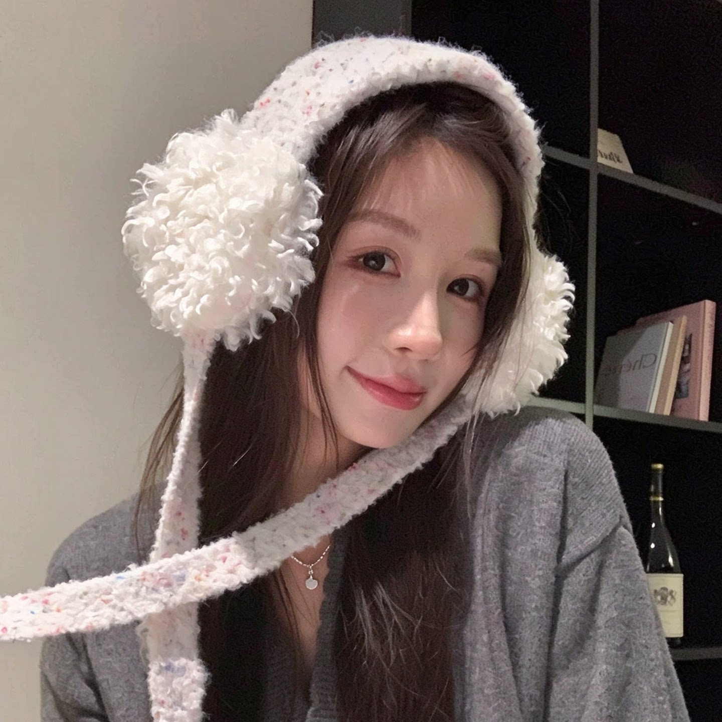 秋冬羊羔绒系带保暖防风显脸小耳