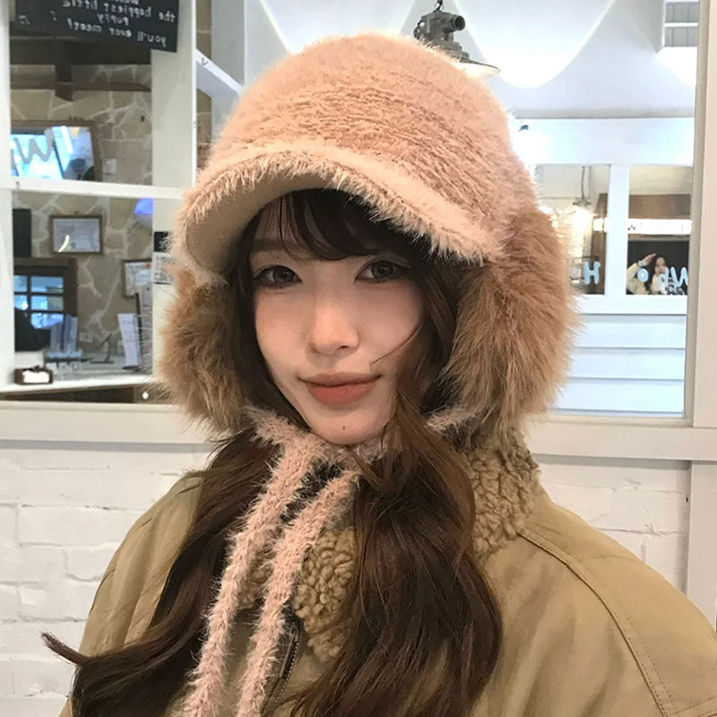 韩系毛绒系带保暖护耳雷锋帽女