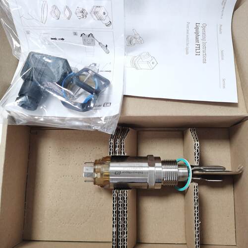 FTL33-AA4U2ABW5J 音叉液位开关 工业工控检测配件议价维修