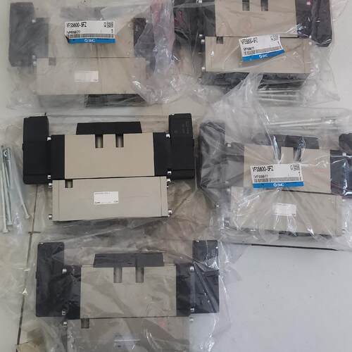 VFS5600-5FZ 气动电磁阀 工业自动化控制元件议价维修