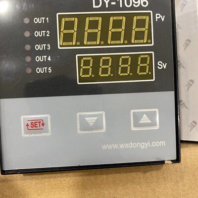 DY-1096 皮革厂转鼓控制器 PT100带报警 东翌电子议价维修