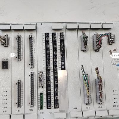 ZINVC02-1008-20ART 智光带屏变频控制器议价维修