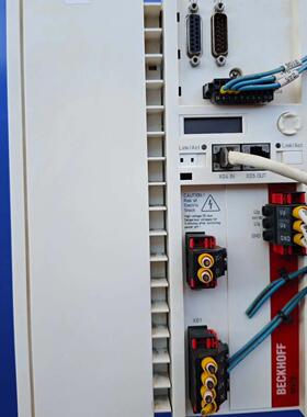 AX5118-0000-0200 倍福驱动器 0-599HZ 工控自动化配件议价维修