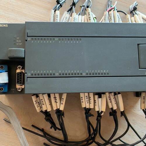 216-2AD22-0XB0 CPU226 PLC可编程控制模块议价维修