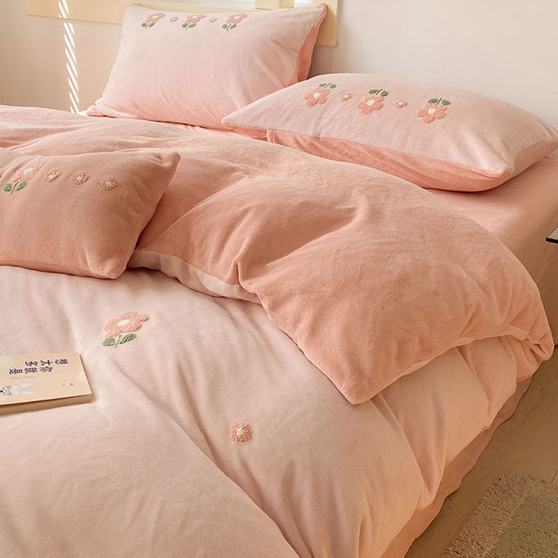 全棉纯棉冬季婴儿牛奶绒床上四件套加厚加绒床品被套床单珊瑚
