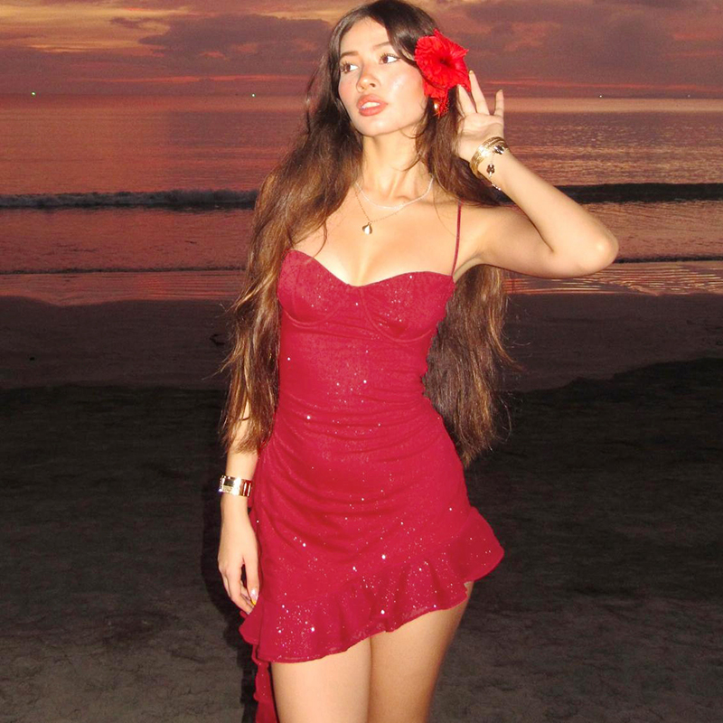 WEIRDPUSS暮色美人炙热红短裙