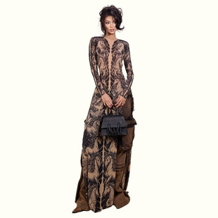 WEIRD PUSS 万马奔腾个性印花半高领长袖T恤女 辣妹开叉长款上衣