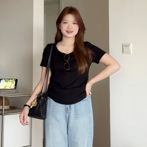 大码胖mm修身设计感正肩短袖T恤