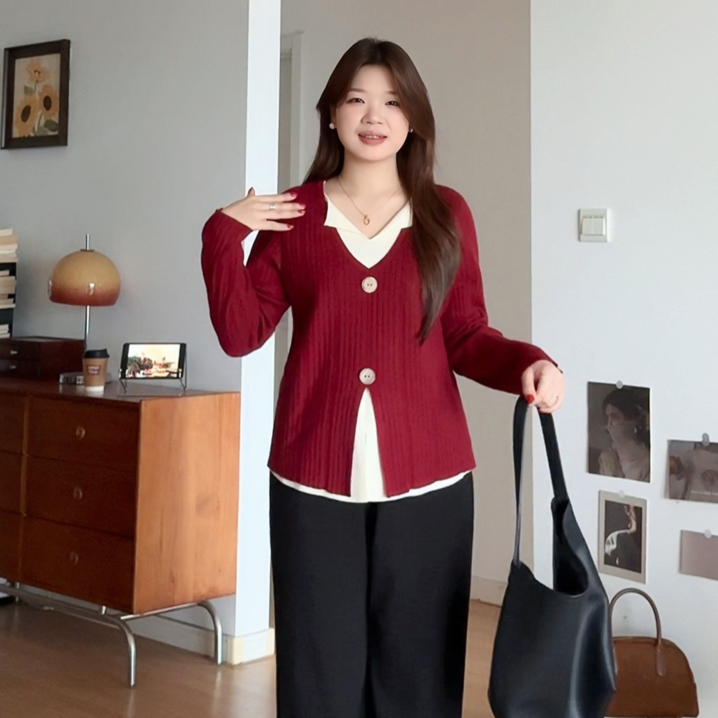 大码mmV领开叉假两件针织上衣女