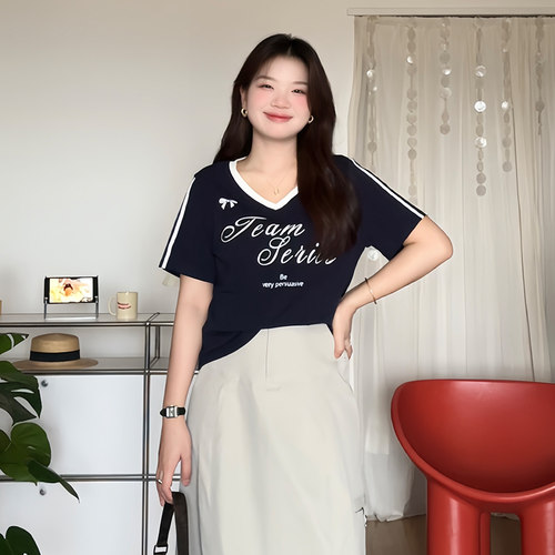 大码女装mm显瘦印花短袖T恤上衣