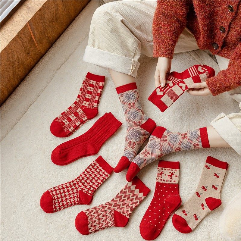 새해를 맞이하는 밝은 빨간색 양말 2켤레 빨간색 두꺼운 실 이중 바늘 중통 양말