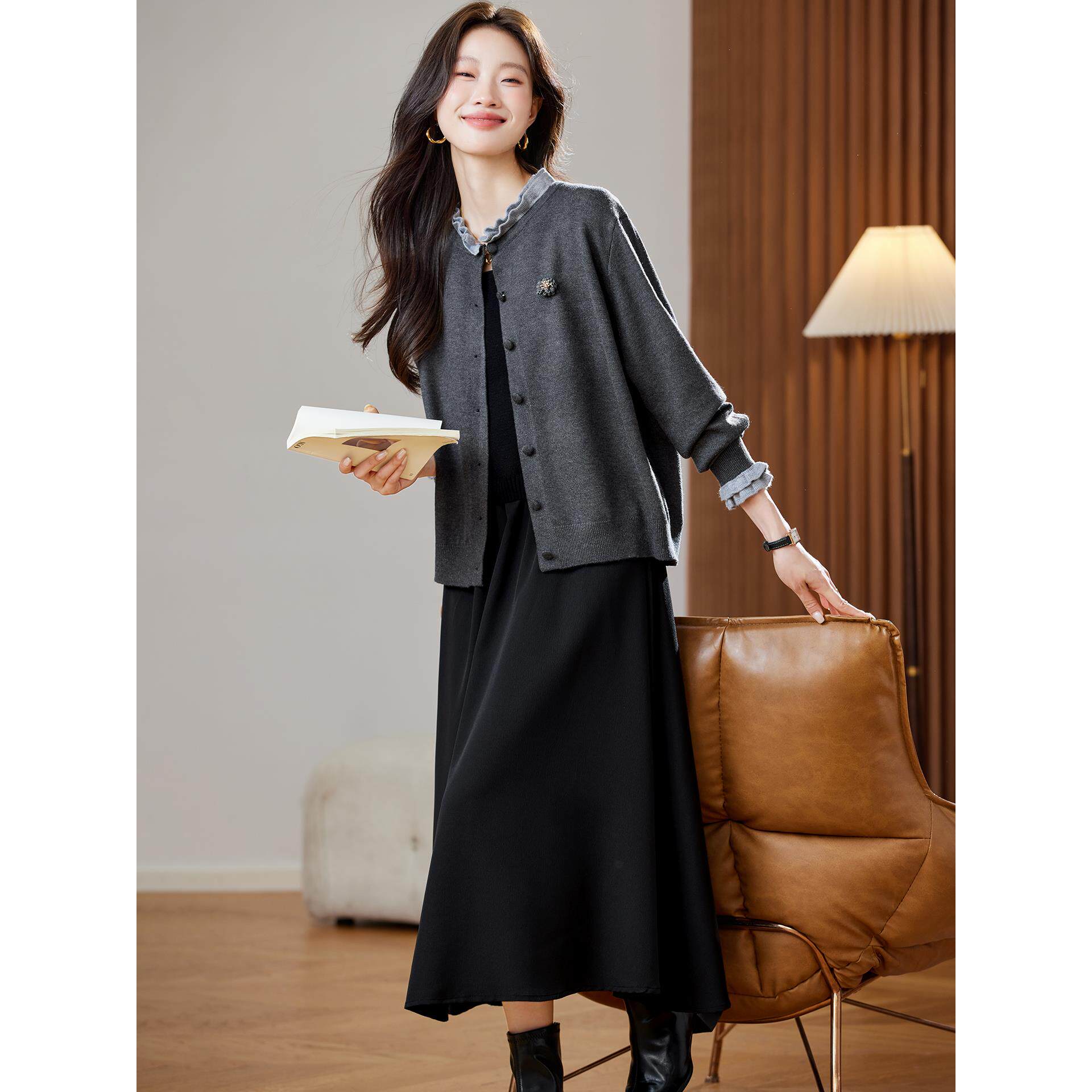 MONLOUVE2025秋冬新款针织套裙木耳边长袖针织衫搭配背心裙两件套