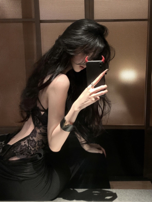 御姐性感约会连体背心含胸垫女款2025夏季蕾丝薄款高级感吊带