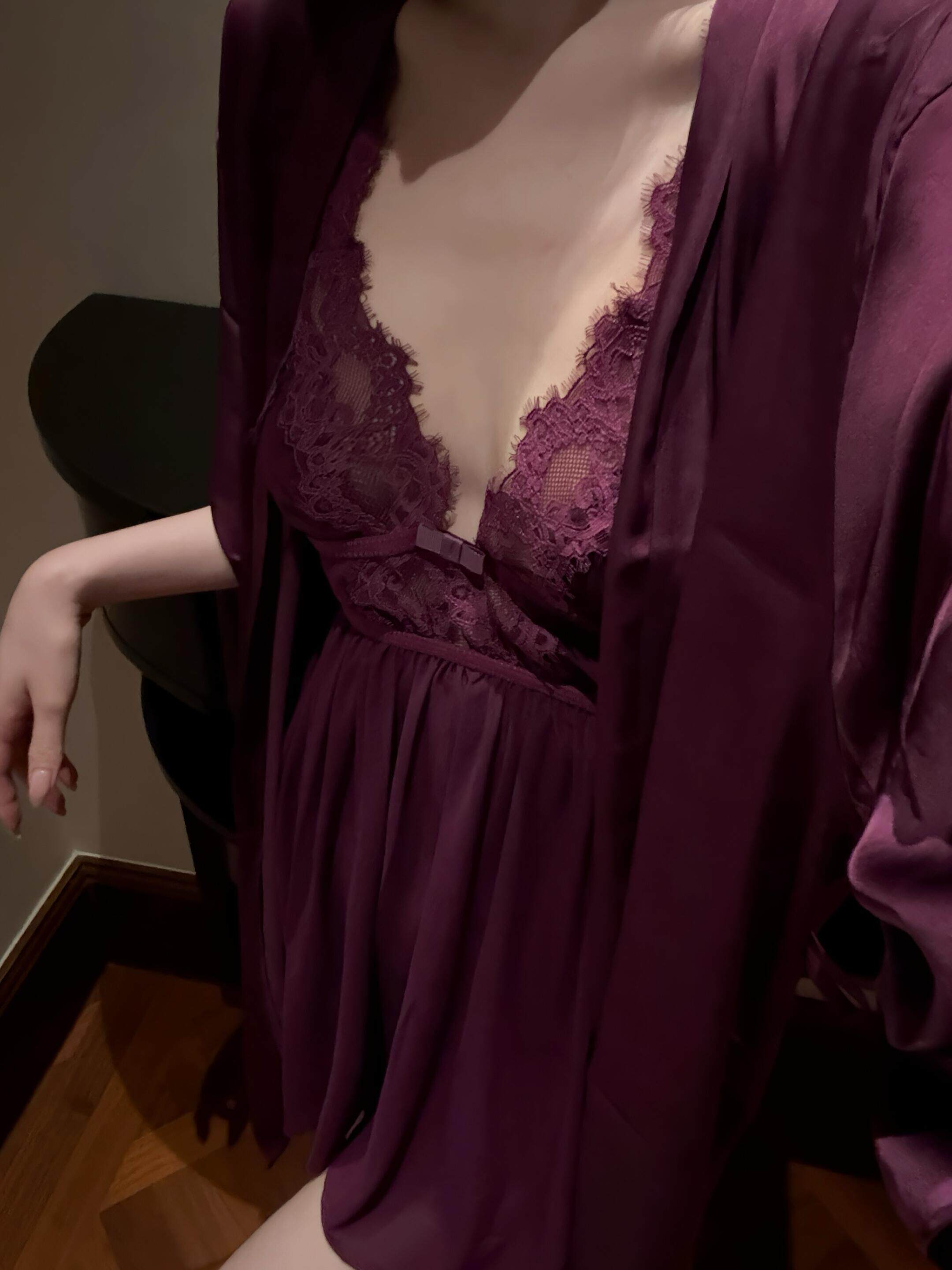 度假风热恋紫色性感睡衣女纯欲高级感吊带蕾丝睡裙女款禁欲系