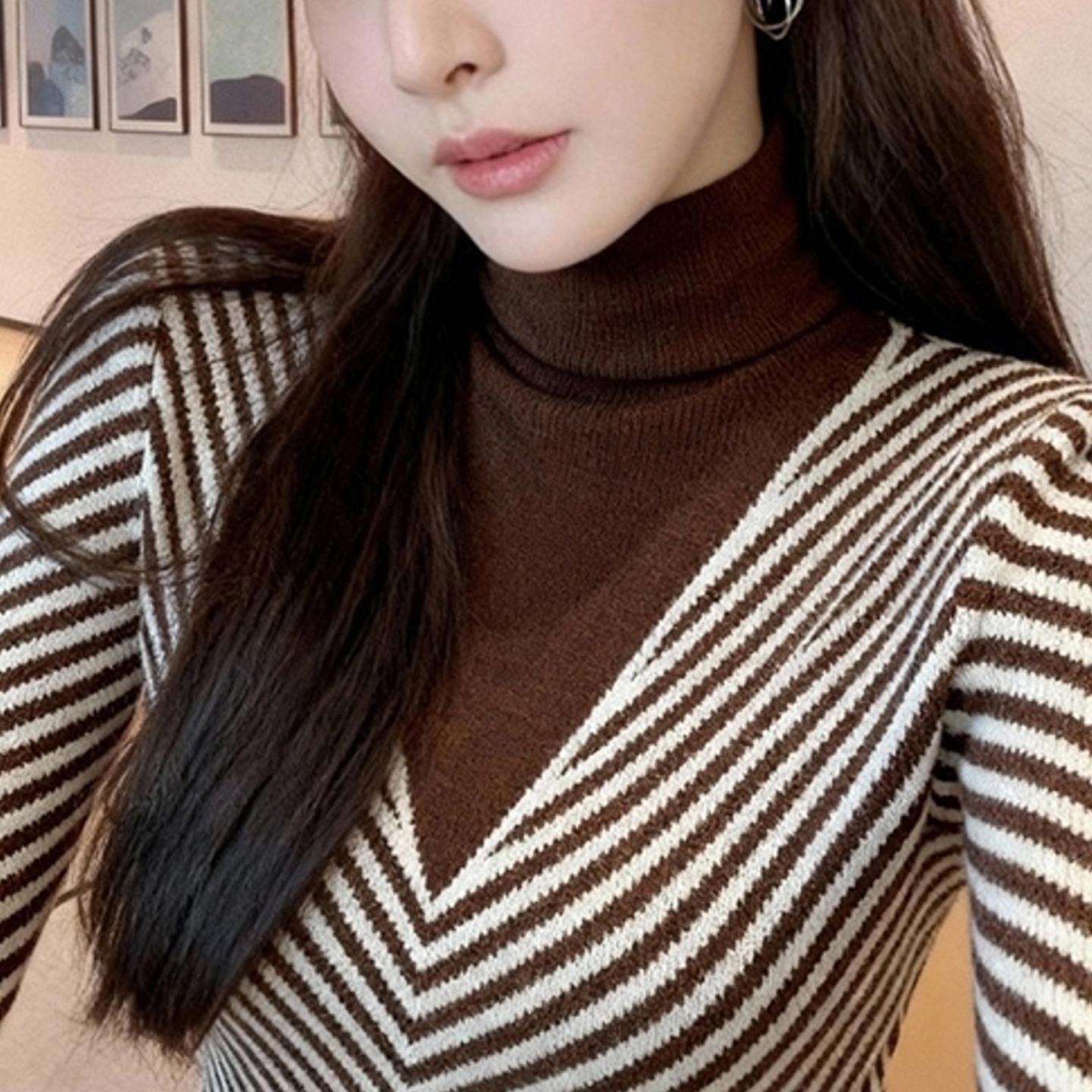 MONLOUVE时尚轻熟风咖色条纹高领长袖毛衣针织衫女秋冬款百搭独特