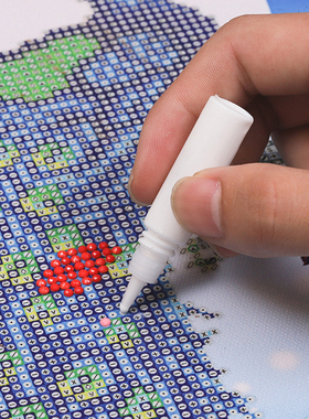 Taladro de pegamento de pintura de diamante embotellado, her