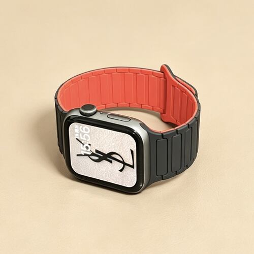 适用苹果s11手表iwatch10表带applewatch9/8女款Ultra3磁吸SE硅胶